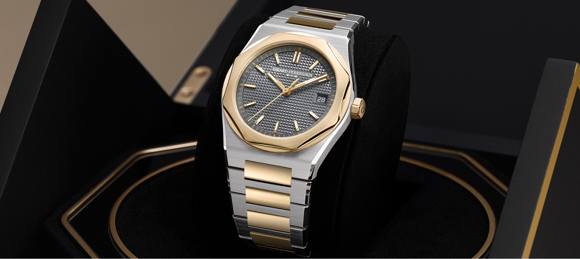 Girard-Perregaux Laureato FIFTY