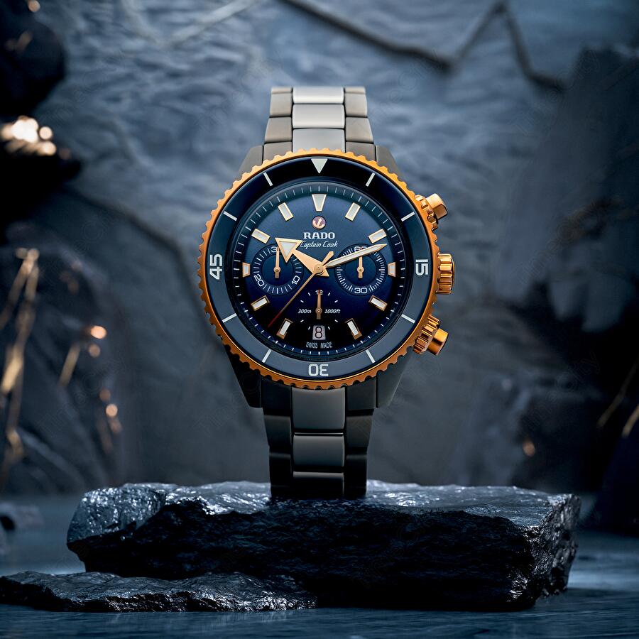 Rado R32195202 (r32195202) - Captain Cook High-tech Ceramic Chronograph 43 mm Rado R32195202 (r32195202) - Captain Cook High-tech Ceramic Chronograph 43 mm