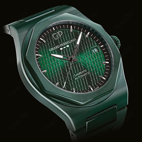 Girard-Perregaux 81010-32-3081-1CX (810103230811cx) - Laureato 42 mm Green Ceramic Aston Martin Edition