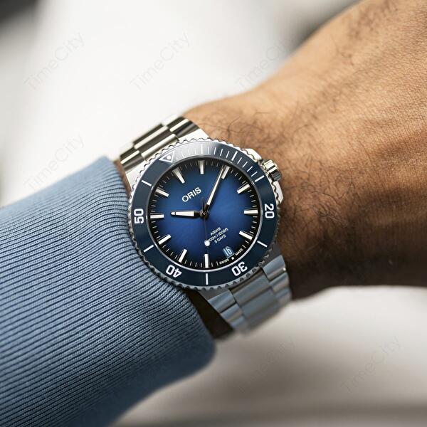 Oris 01 400 7790 4135-07 8 23 02PEB (01400779041350782302peb) - Aquis Date Calibre 400