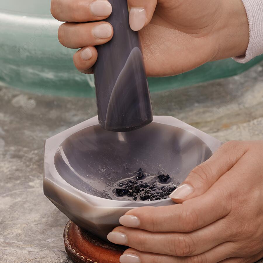 Girard-Perregaux 81010-11-3475-1CM (810101134751cm) - Laureato 42 mm