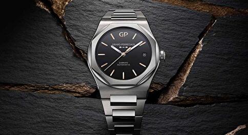  Girard-Perregaux Laureato Infinity Edition 
