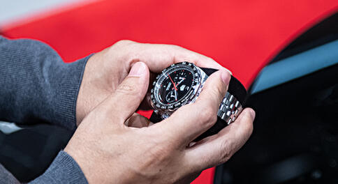 TAG Heuer x Fragment Design Heuer 02