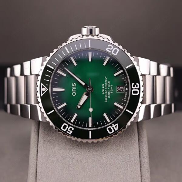 Oris 01 400 7769 4157-07 8 22 09PEB (01400776941570782209peb) - Aquis Date Calibre 400