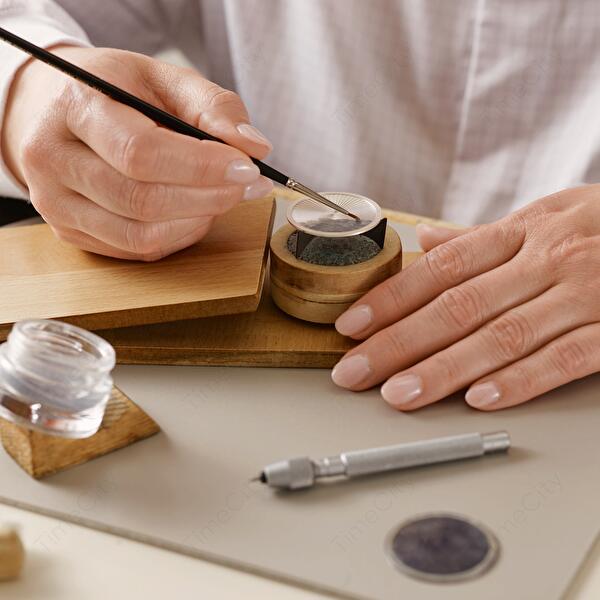 Girard-Perregaux 81010-11-3475-1CM (810101134751cm) - Laureato 42 mm