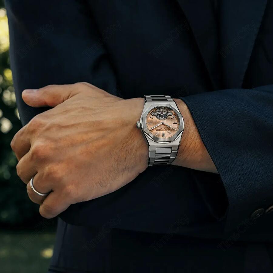Girard-Perregaux 99116-11-3615-1CM (991161136151cm) - Laureato Fifty Tourbillon Micro-rotor 39mm Girard-Perregaux 99116-11-3615-1CM (991161136151cm) - Laureato Fifty Tourbillon Micro-rotor 39mm