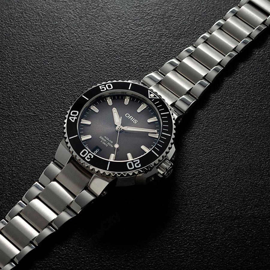 Oris 01 400 7769 4154-07 8 22 09PEB (01400776941540782209peb) - Aquis Date Calibre 400